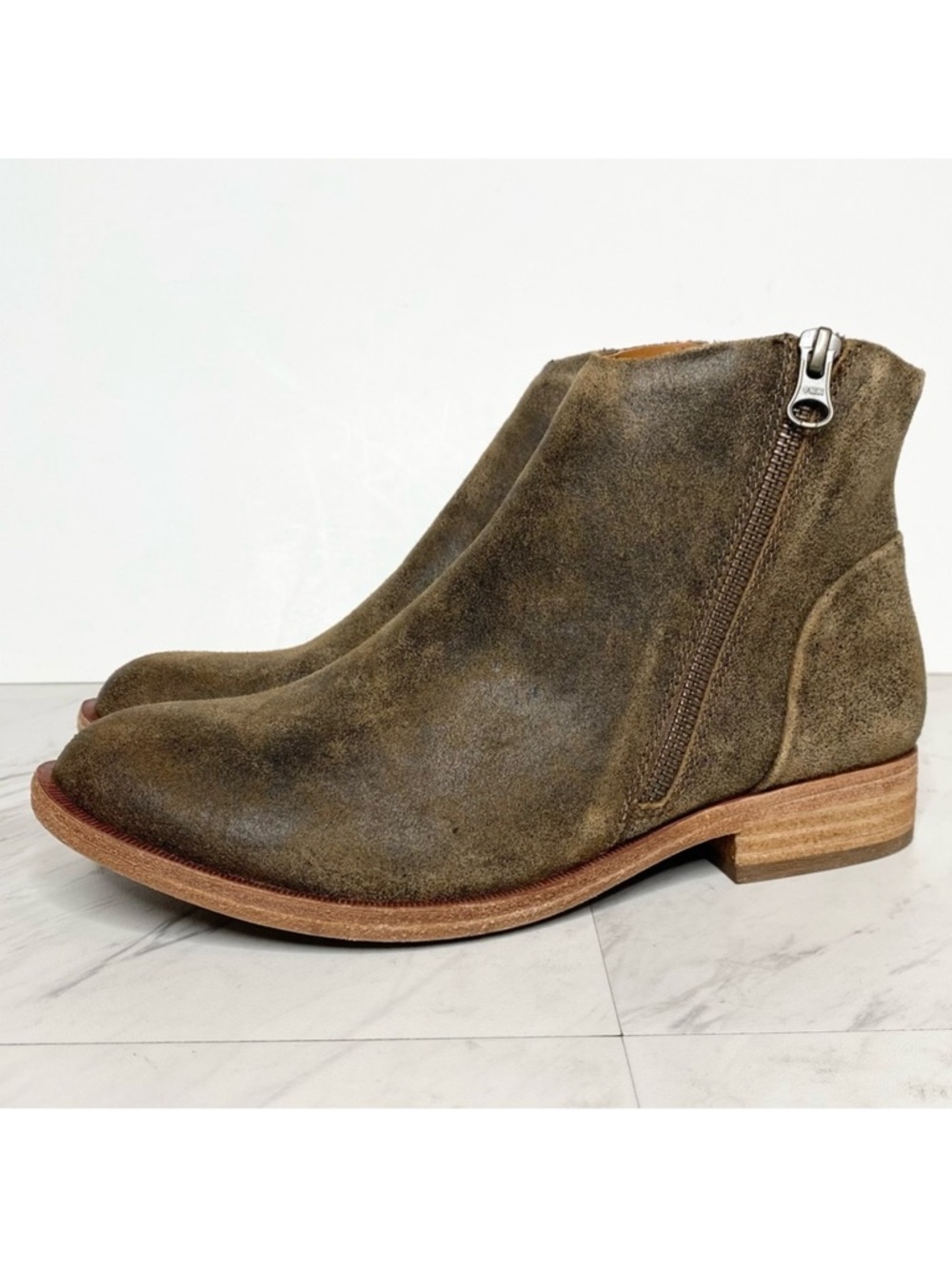 Kork Ease Riley Distressed Suede Bootie 6 1/2 M